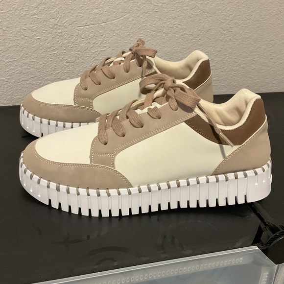 NEW Ilse Jacobsen platform lace ups 41 - Picture 1 of 6